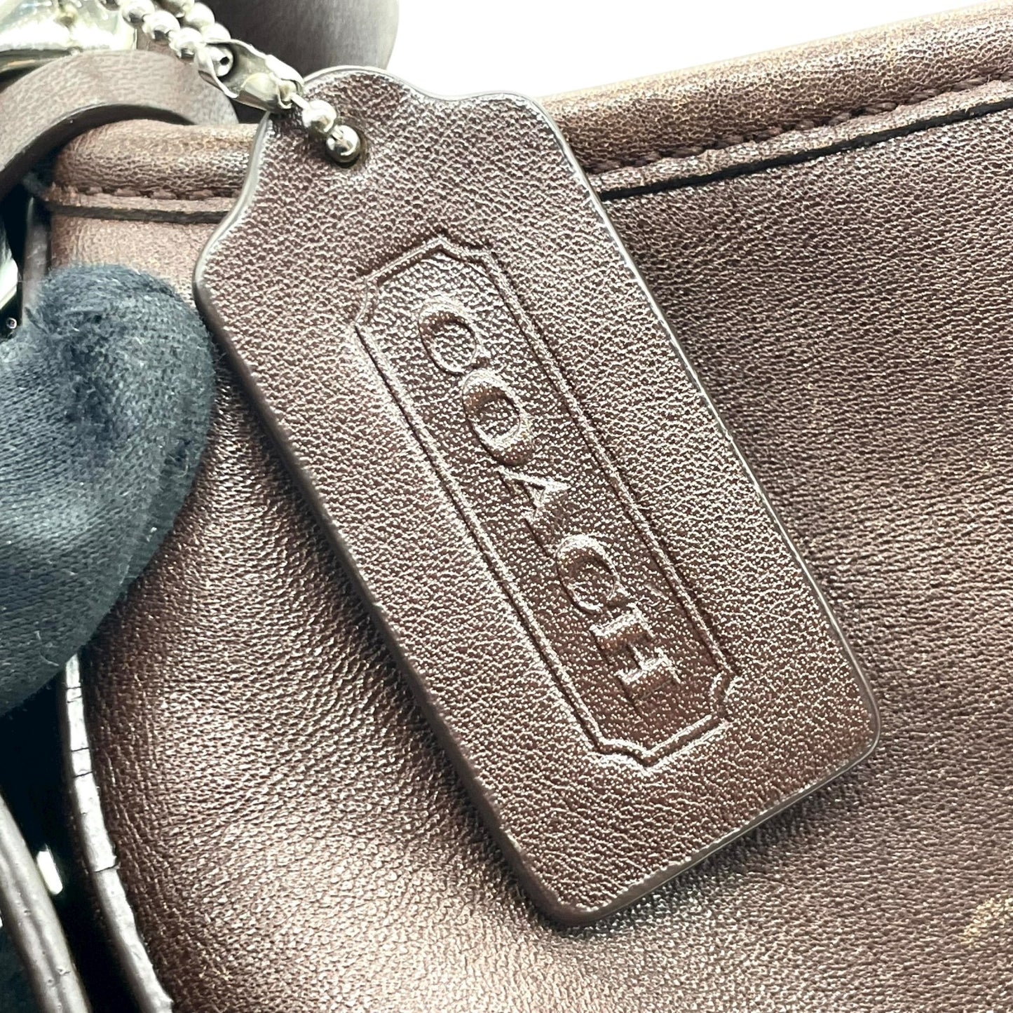 COACH コーチ オールドコーチ レザー ショルダーバッグ ダークブラウン 茶 ヴィンテージ U2 本革 クロスボディ 斜め掛け可 シンプル クラシック Old Coach Shoulder Bag