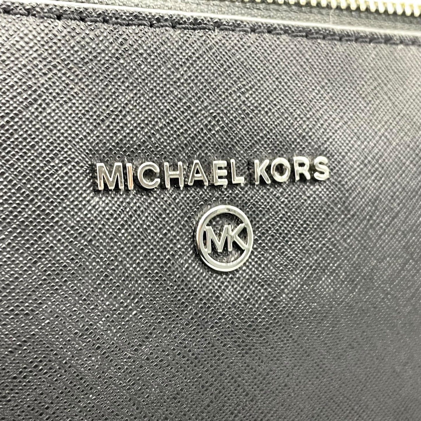 新品同様 美品 マイケルコース MICHAEL KORS トートバッグ ビジネストート レザー 黒 ブラック ロゴチャーム タッセル付き A