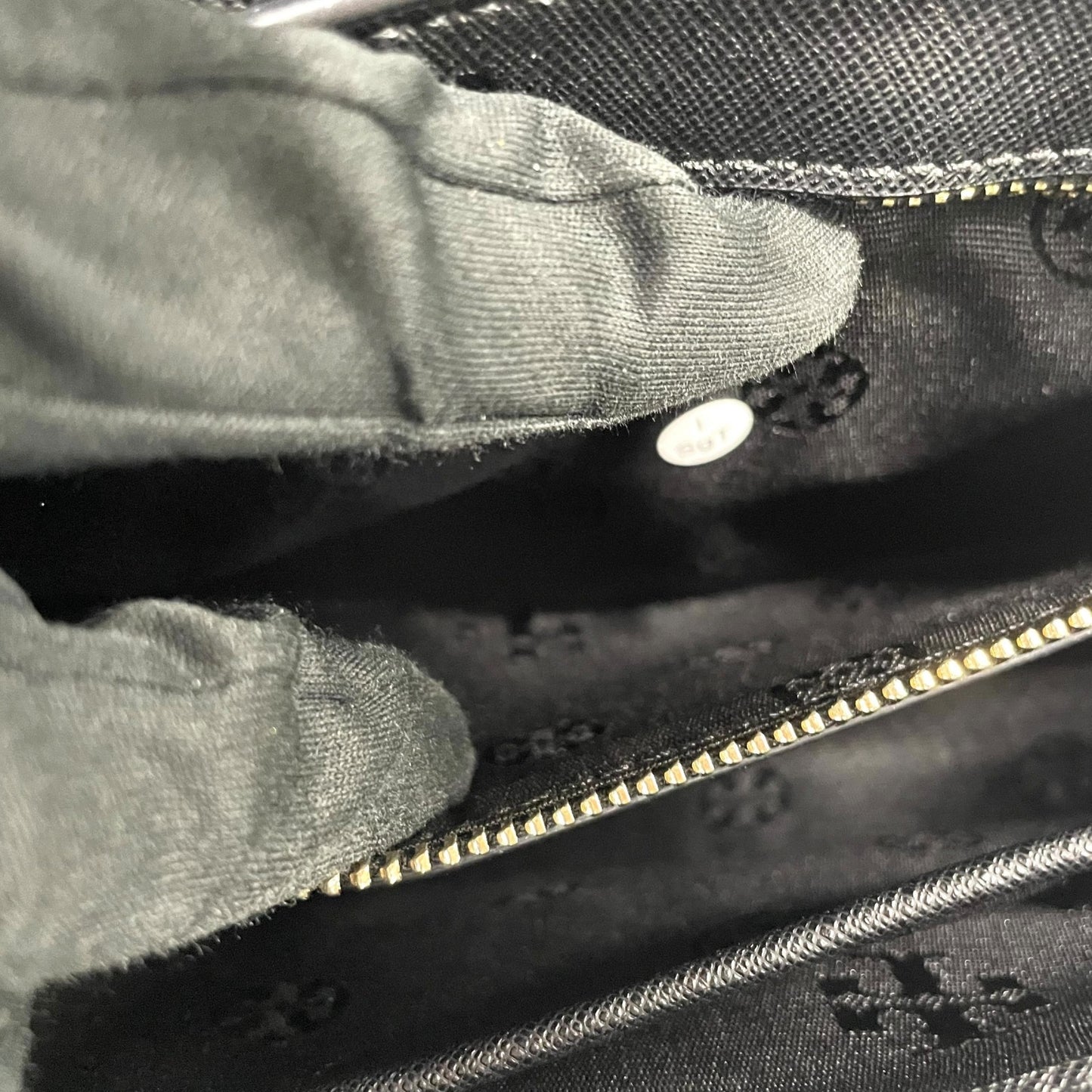 美品 トリーバーチ TORY BURCH チェーンショルダーバッグ ハンドバッグ 肩掛け 型押し 2WAY 黒 ブラック 金 ゴールド レザー ミニバッグ A1