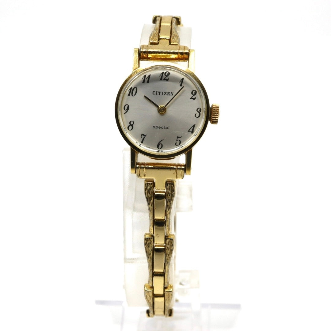 美品 超希少 シチズン special 腕時計 K18 18金無垢 4-675673 レディース クオーツ ゴールド アナログ ヴィンテージ アンティーク ドレスウォッチ クラシックデザイン 上品 エレガント K18 G3