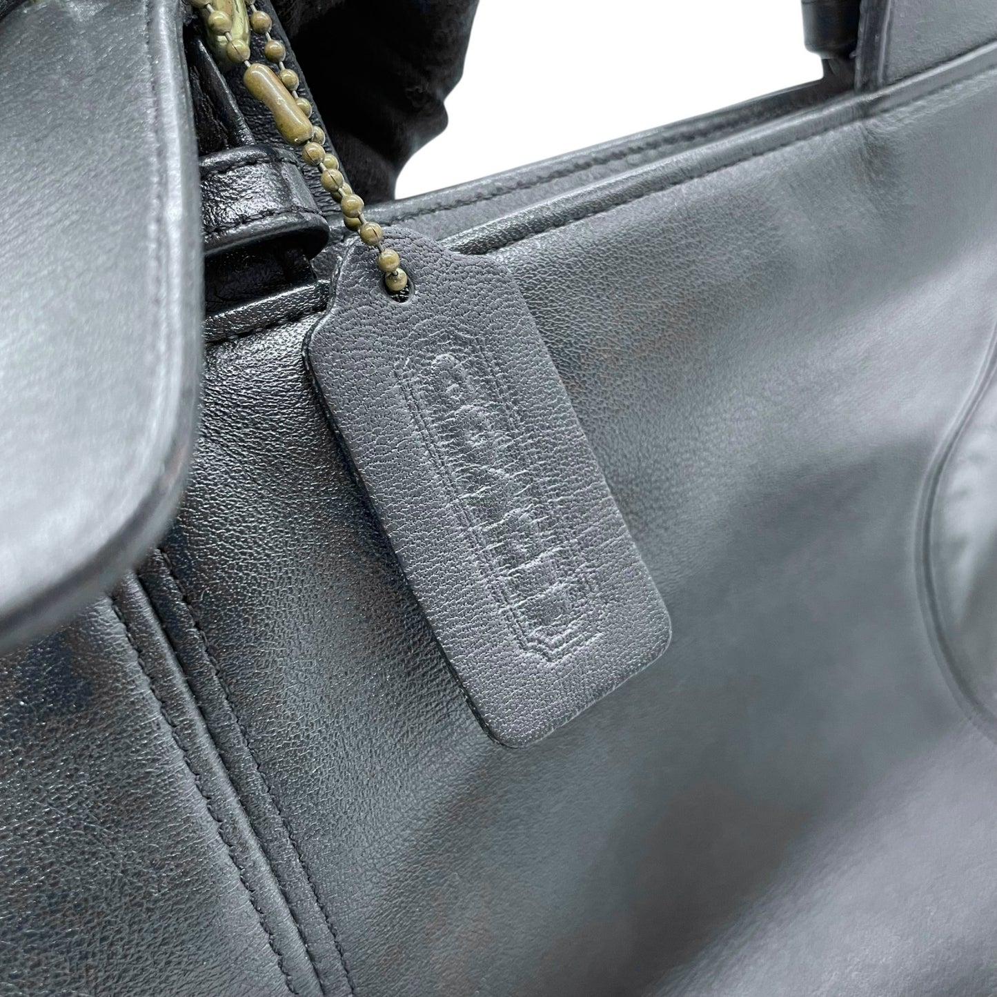 コーチ COACH オールドコーチ ハンドバッグ ミニトートバッグ 紺 ネイビー レザー ゴールド金具 ファスナー開閉 ロゴチャーム USA製 ヴィンテージ レディース S12