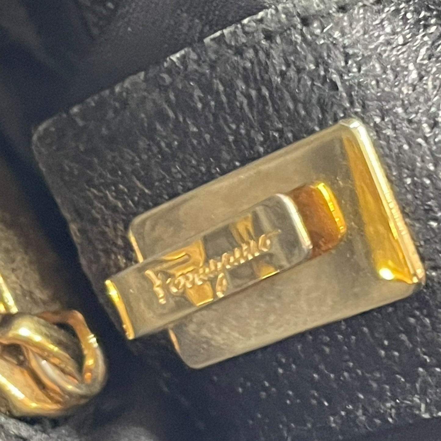 Authentic Salvatore Ferragamo DH-21 Tote Bag Canvas Leather Black Gold Hardware Women's Shoulder Bag