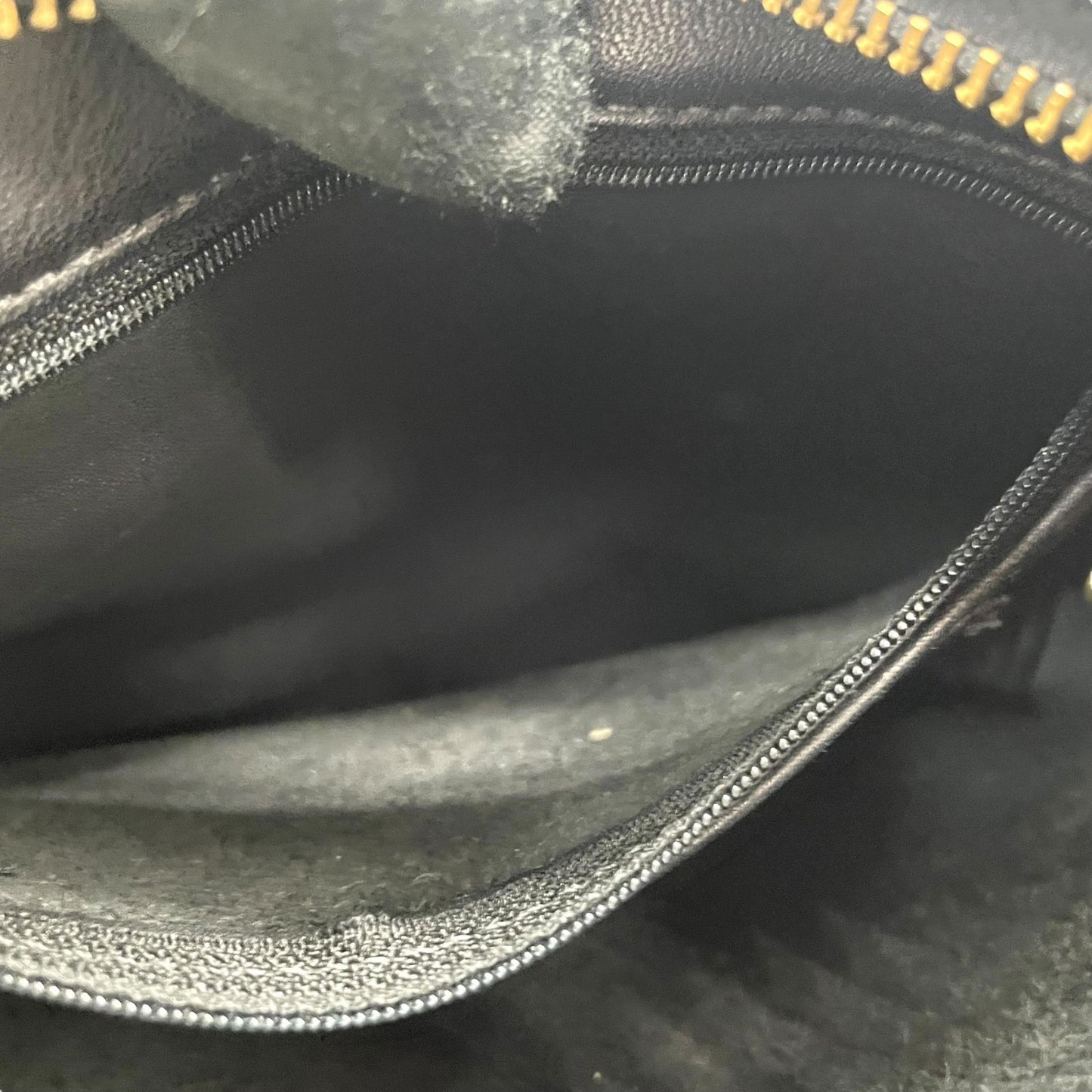 COACH OLD オールドコーチ 黒 ブラック ショルダーバッグ クロスボディ 斜め掛け ワンショルダーバッグ 肩掛け サコッシュ ポシェット オールレザー Vintage ヴィンテージ オールド 廃盤 稀少 9136 B1