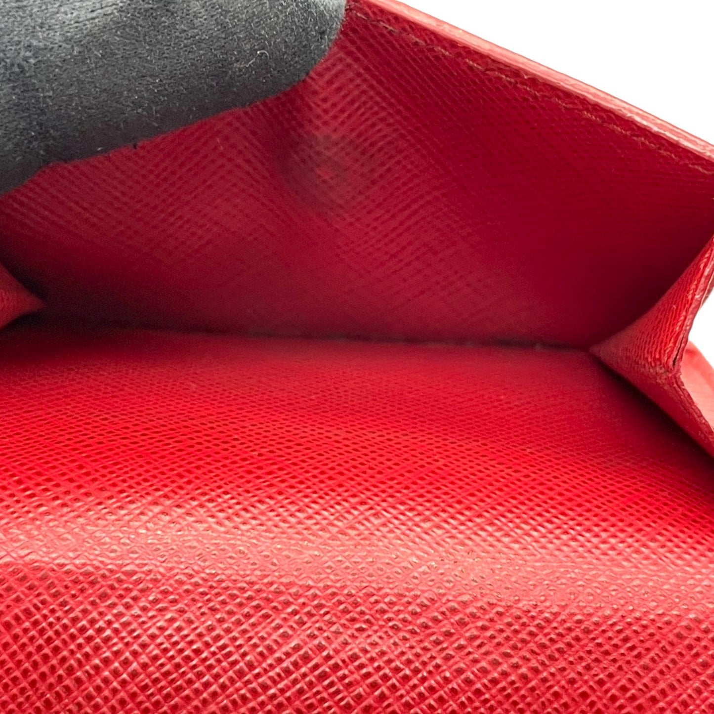 プラダ PRADA サフィアーノレザー 三つ折り財布 ミニウォレット 赤 レッド ゴールドロゴ コンパクトウォレット M5