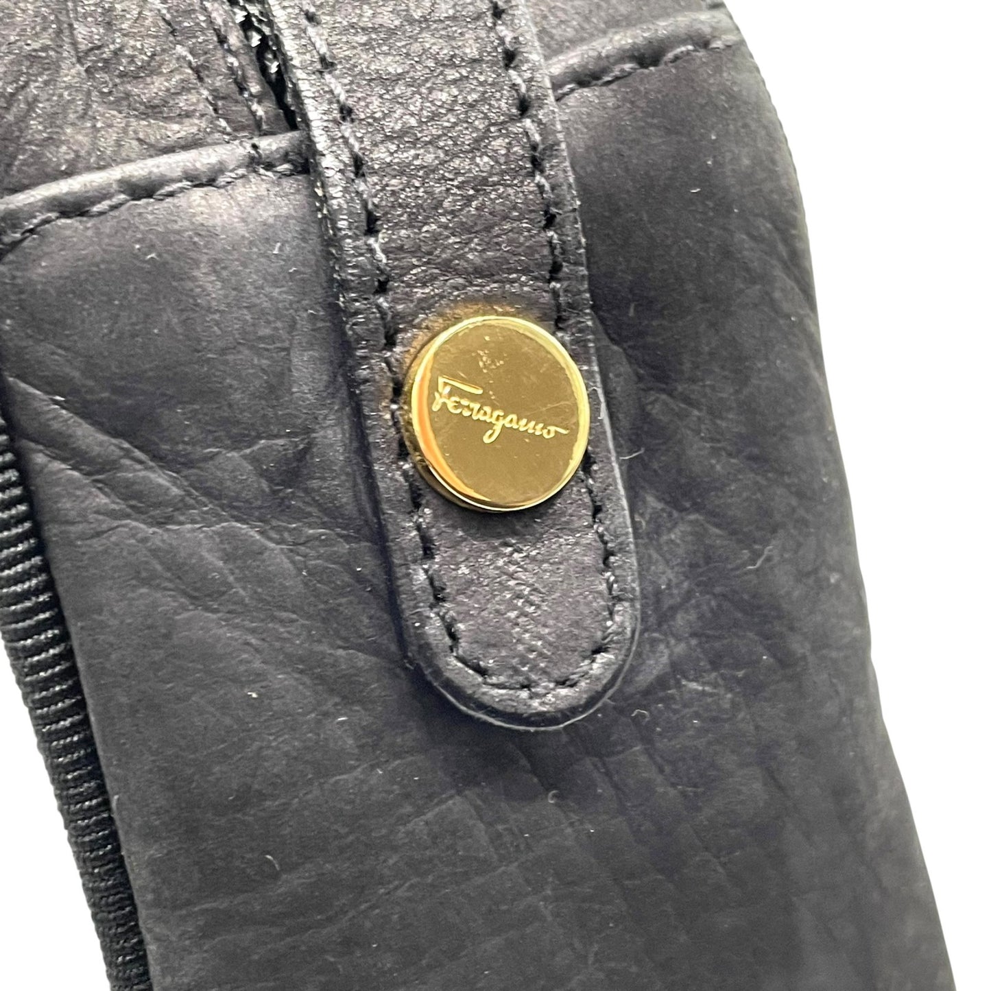 サルヴァトーレ フェラガモ Salvatore Ferragamo ヴァラリボン ショルダーバッグ スエード 黒 ブラック 金金具 ゴールド金具 ヴィンテージ C6