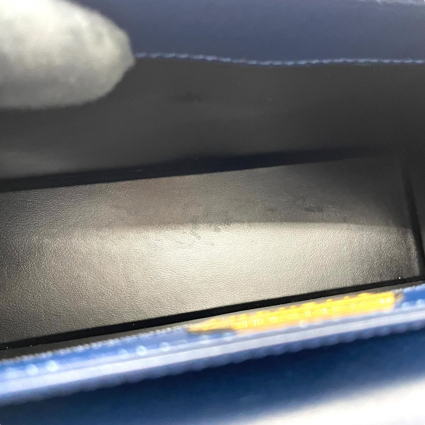 未使用級 美品 ジバンシィ ジバンシー GIVENCHY ハンドバッグ 2WAY ショルダー レザー 紺 ブルー ネイビー 金金具 ゴールド金具 ロゴ ヴィンテージ B4