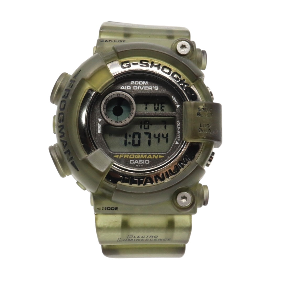 【美品】カシオ G-SHOCK FROGMAN DW-8200 フロッグマン 腕時計 メンズ デジタル チタン 200M防水 スケルトン カーキ ヴィンテージ 90年代 ストリート カジュアル タフ クリーニング済み G2