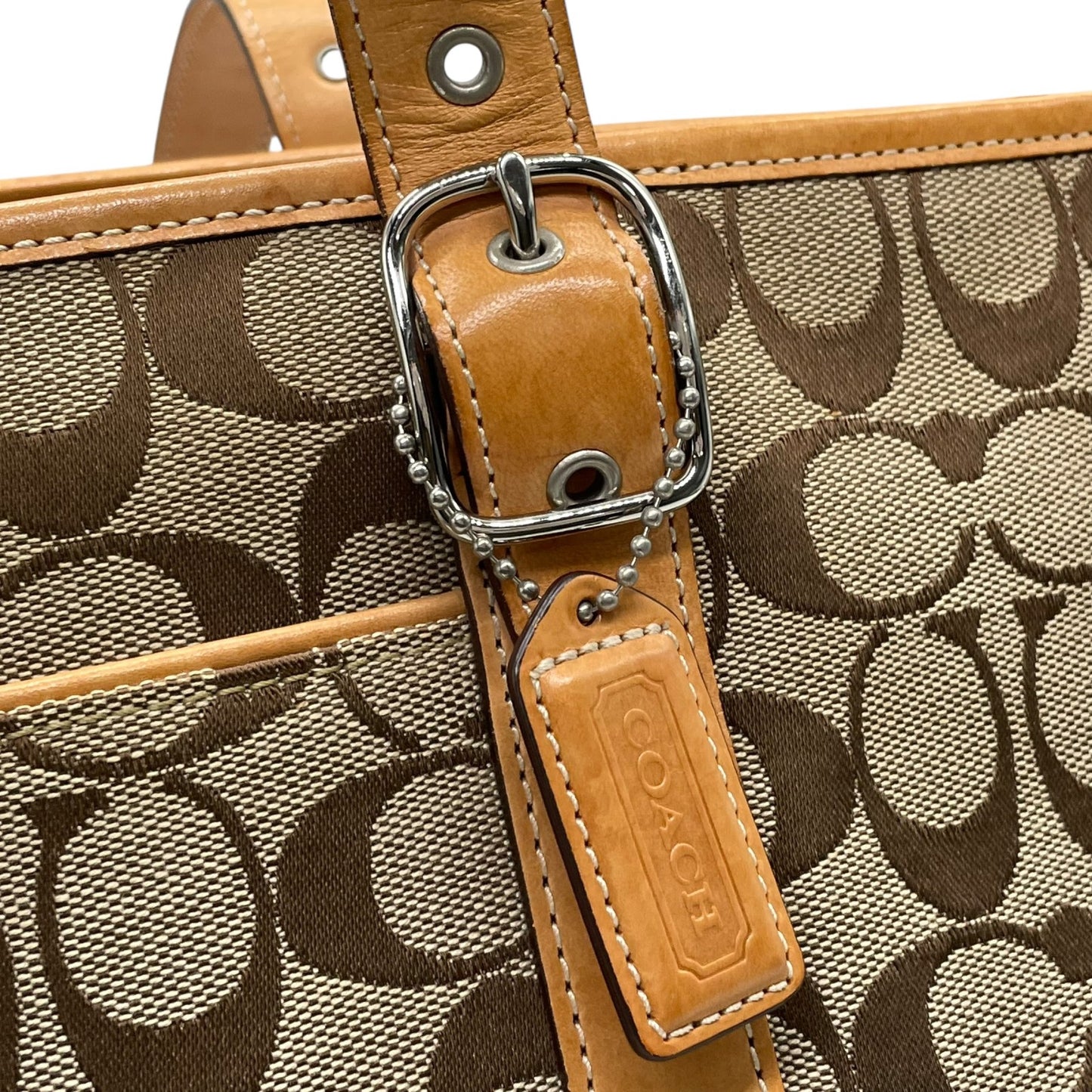 COACH コーチ シグネチャー キャンバス トートバッグ レザー 茶 ブラウン ベージュ シルバー金具 肩掛け可 ファスナー開閉 レディース S11