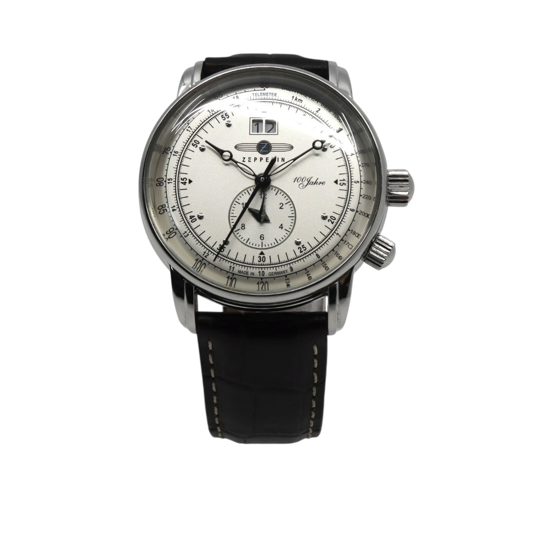 【極美品/電池交換済】 ZEPPELIN ツェッペリン 100周年記念モデル 7640-1 腕時計 メンズ クロノグラフ ビッグデイト アイボリー文字盤 ブラウンレザー ドイツ製 パイロットウォッチ クラシック エレガント アナログ クォーツ 稼働品 G2