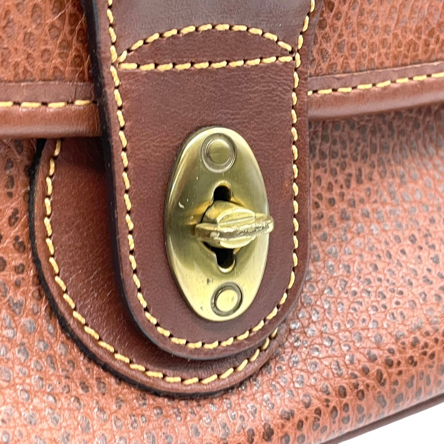 コーチ COACH ショルダーバッグ ターンロック 313 レザー 茶色 ブラウン 金金具 ゴールド金具 ヴィンテージ調 クラシックデザイン U16