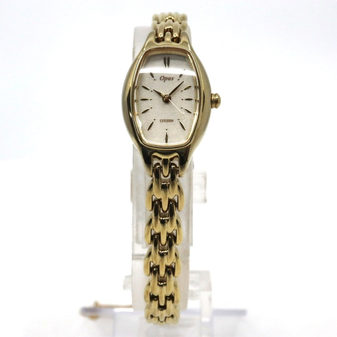 citizen シチズン オーパス クオーツ 腕時計 5421-F46924 ゴールドトーン トノーケース ホワイト文字盤 ステンレススチール レディース G8