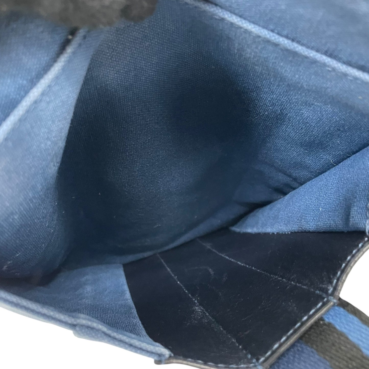 エルメス HERMES トロカホリゾンタル MM トートバッグ ハンドバッグ キャンバス レザー 本革 ネイビー ブルー 青 ブラック 黒 ストライプ メンズ レディース ユニセックス A4収納可 通勤 通学 ビジネス 軽量 鞄 カバン k3