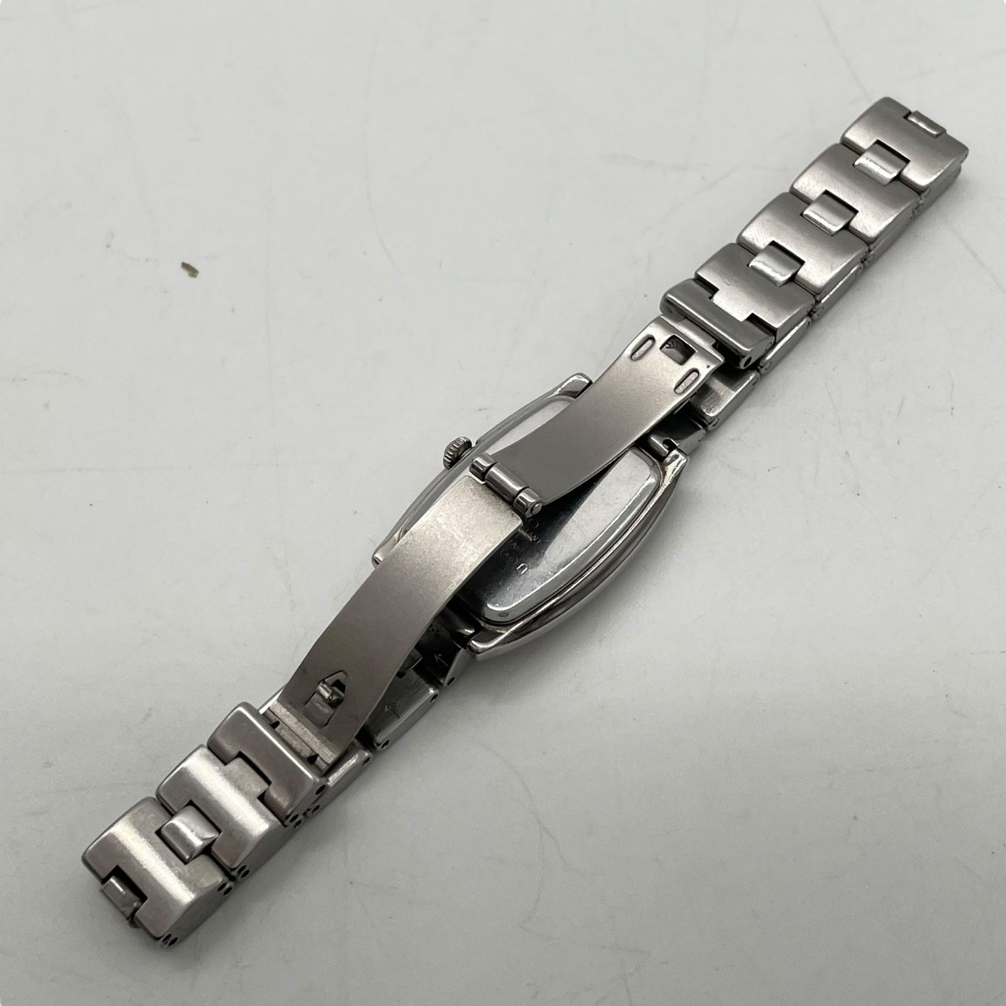 【稼働品】セイコー SEIKO ルキア LUKIA 腕時計 ウォッチ 1F21-5D30 レディース クオーツ トノー 樽型 アナログ エレガント ドレスウォッチ アイボリー文字盤 シルバー ステンレススチール製 ビジネスシーン クリーニング済み G