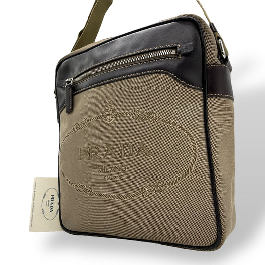 美品 PRADA プラダ ショルダーバッグ ジャガード VA0644 キャンバス レザー ベージュ ブラウン シルバー金具 斜め掛け可 クロスボディ ロゴ メンズ レディース Q