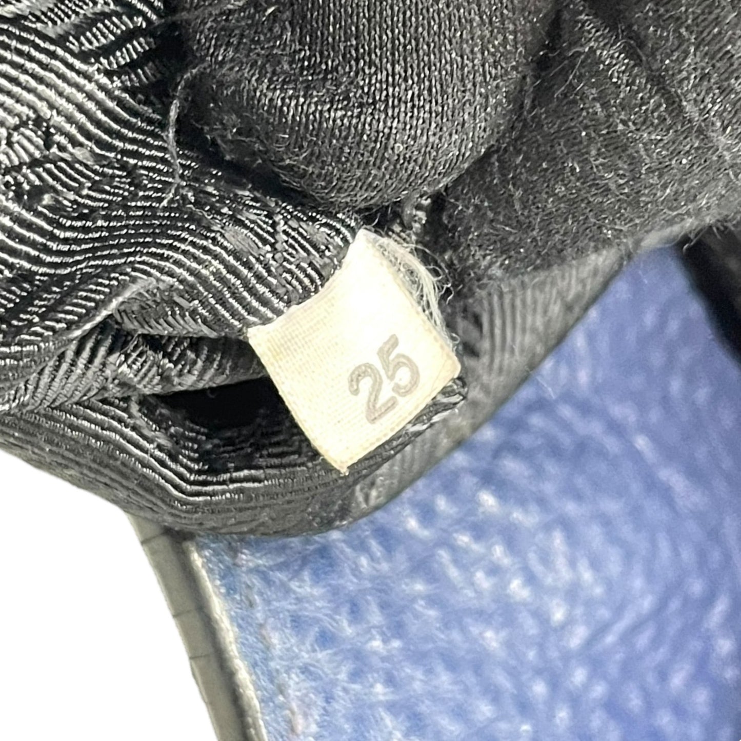 美品 PRADA プラダ 2WAY ハンドバッグ ショルダーバッグ レザー ネイビーブルー ヴィッテロ シルバー金具 B2343M 三角ロゴ 斜め掛け可 手提げ レディース Z4