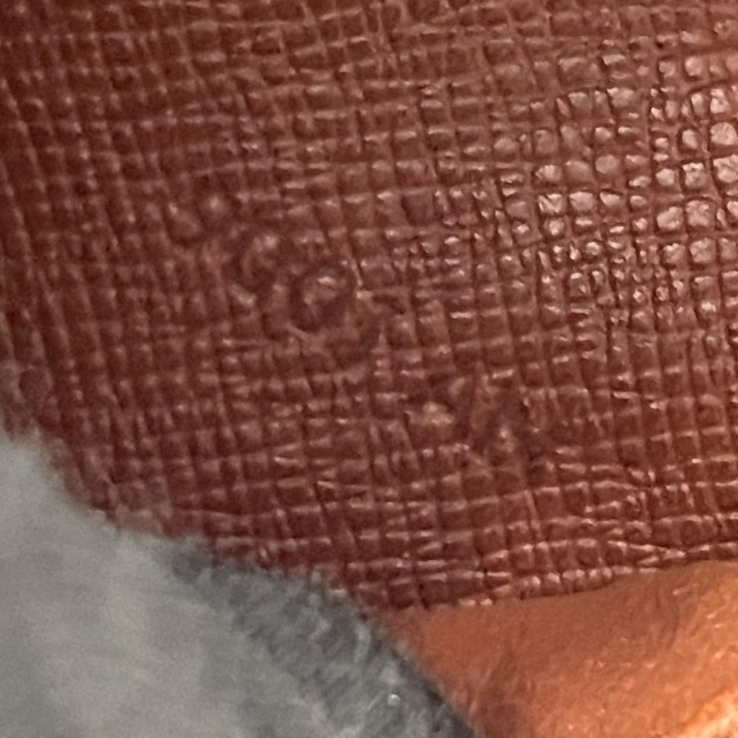 LOUIS VUITTON ルイヴィトン モノグラム ポルトフォイユ・マルコ 二つ折り財布 茶 ブラウン PVC レザー ゴールド金具 M61675 メンズ レディース M4