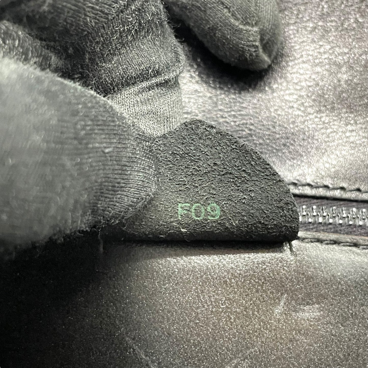 美品 CELINE セリーヌ ハンドバッグ フォーマル 黒 ブラック レザー ゴールド金具 ダブルフラップ Wフラップ トップハンドル 手提げ ロゴ レディース ヴィンテージ オールドセリーヌ C