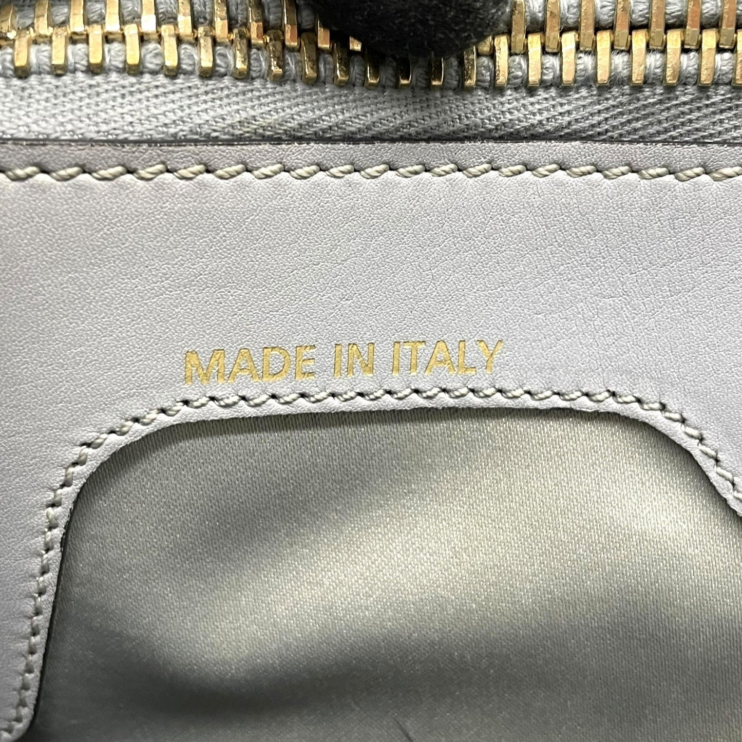 極美品 トッズ TOD'S Dキューブ スモール Dバッグ 2WAY ハンドバッグ ショルダーバッグ ミニボストン 肩掛け 斜め掛け グレーブルー 青 グレー 本革 レザー レディース A