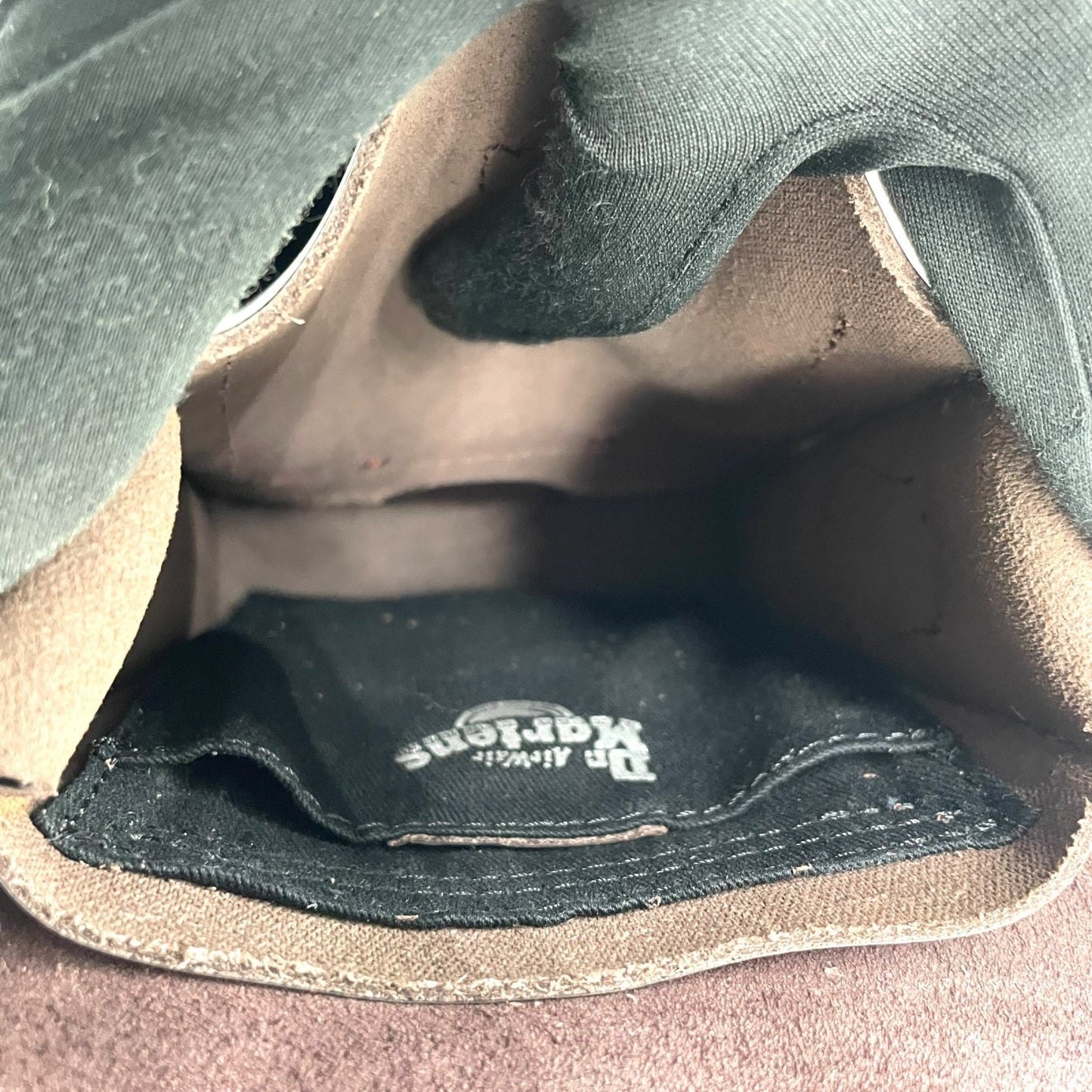 未使用級 美品 Dr.Martens ドクターマーチン ショルダーバッグ リポーターバッグ ブラウン 茶色 レザー クロスボディ 斜め掛け ユニセックス Z1