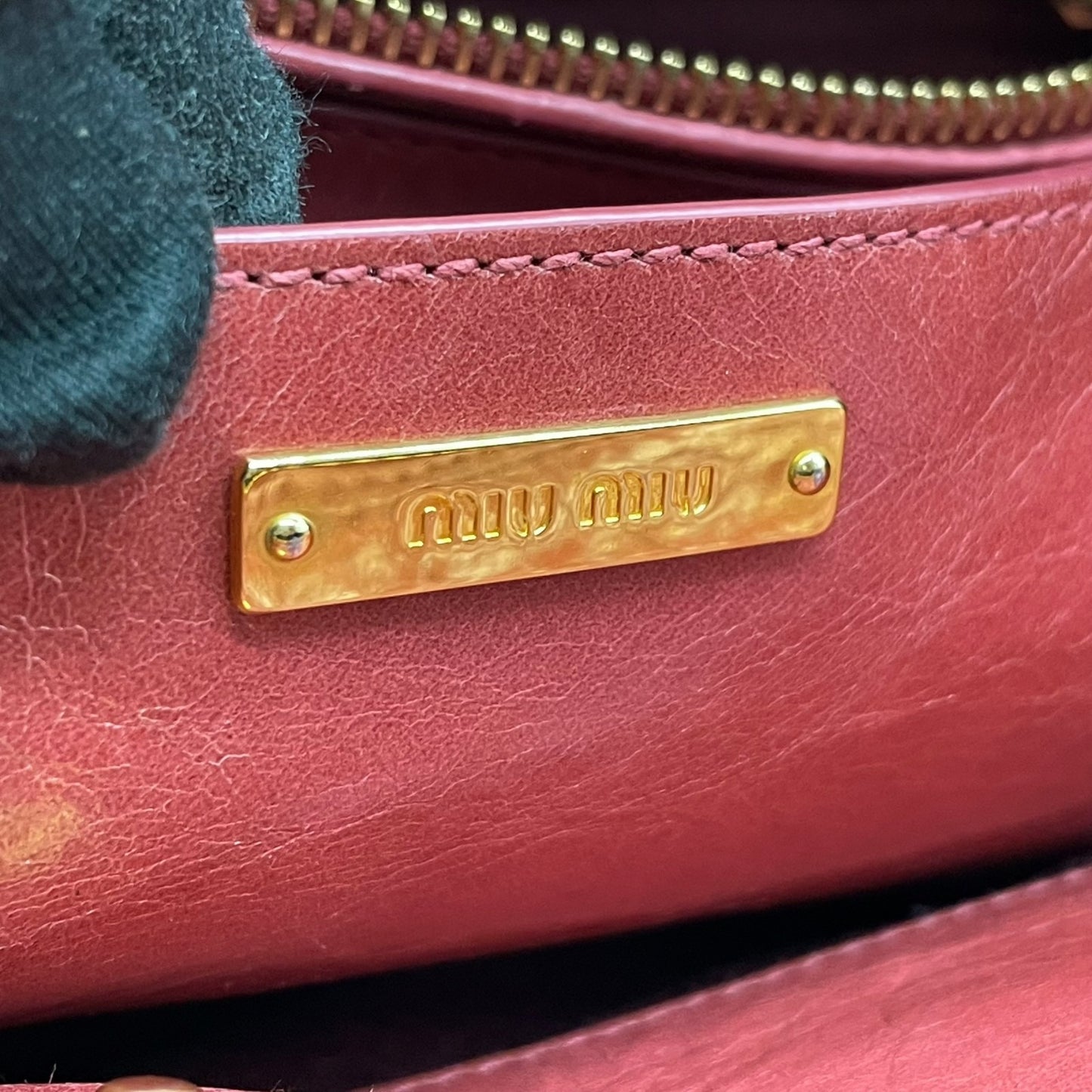 ミュウミュウ MIU MIU レザー ハンドバッグ トートバッグ ピンク ヴィッテロ miu miu VITELLO SHINE 2way Red Tote Bag K5