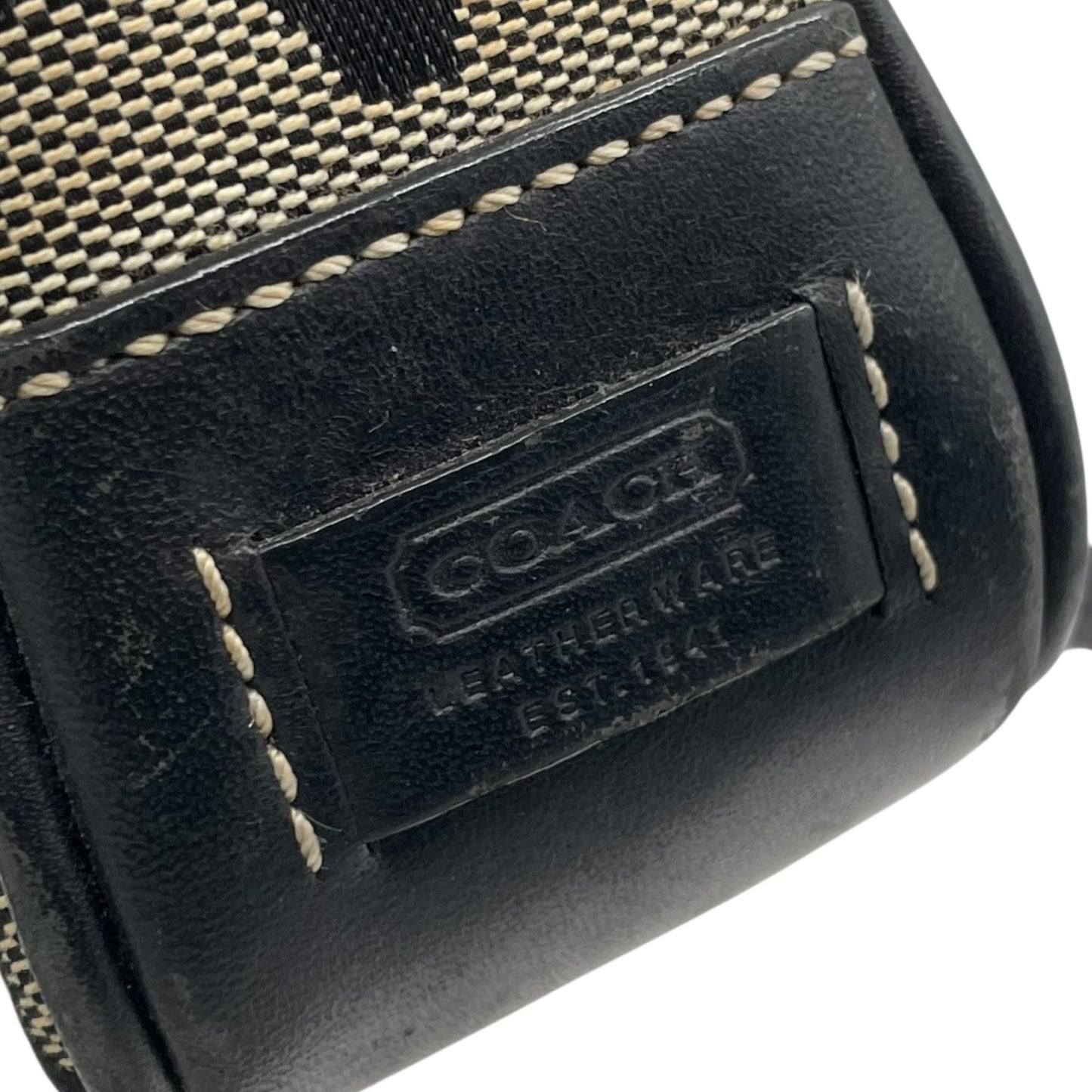 COACH コーチ ショルダーバッグ シグネチャー キャンバス レザー 黒 ブラック ベージュ シルバー金具 フラップ ベルト 横長 Y2K ミニバッグ 斜め掛け可 レディース S6