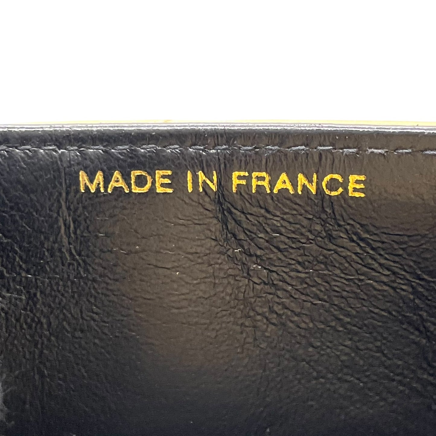 美品 シャネル CHANEL マトラッセ ショルダーバッグ ショルダーポーチ ミニバッグ スマホポーチ バイカラー ベージュ 黒 ブラック レザー ゴールド金具 肩掛け可 レディース K9