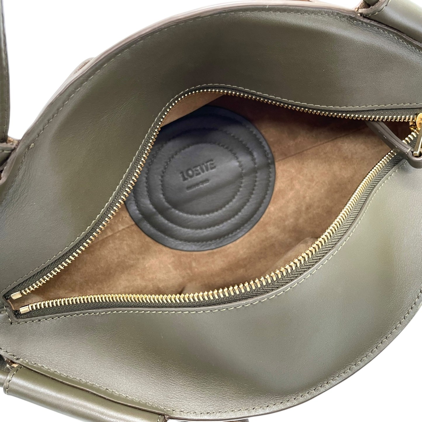 極 美品 未使用級 LOEWE ロエベ Paseo スモール レザー 2WAY ショルダーバッグ ハンドバッグ カーキ グリーンベージュ 上品 軽量