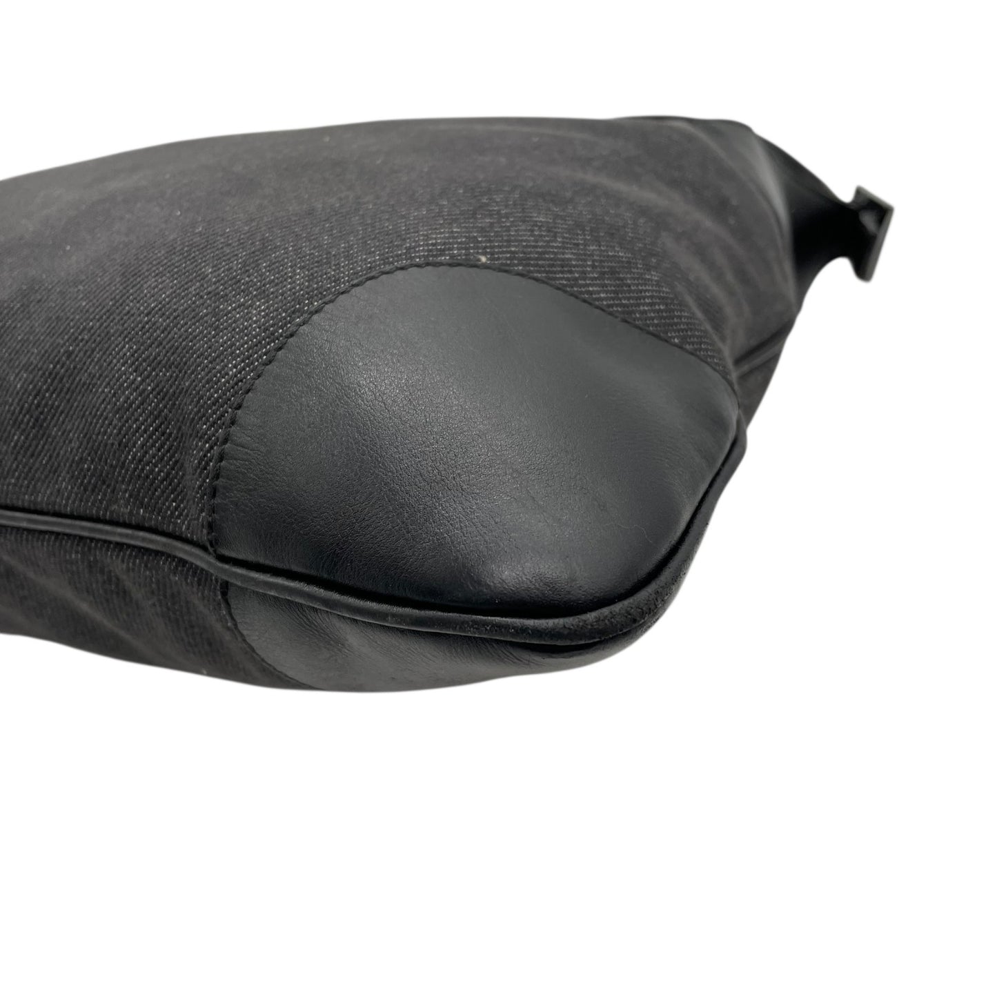 Authentic GUCCI Jackie Shoulder Bag 28629 Black Canvas Leather Logo Gold Hardware Women's