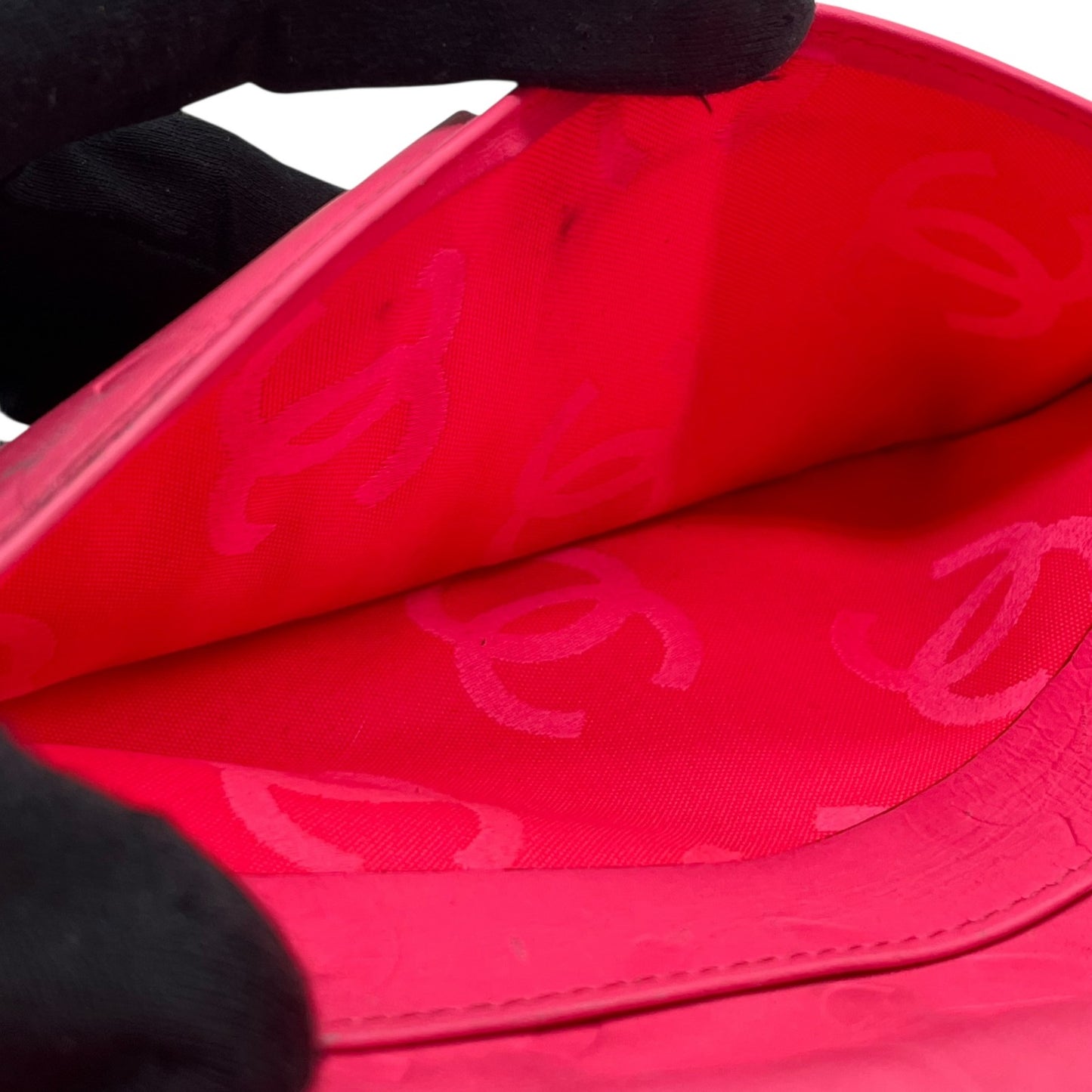 CHANEL シャネル カンボンライン ココマーク 二つ折り 長財布 黒 ブラック ピンク パテントレザー シルバー金具 レディース M5