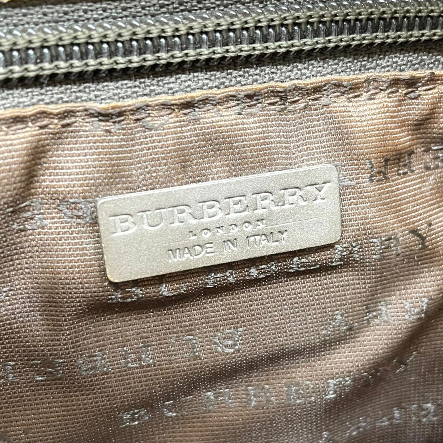 美品 BURBERRY バーバリー ノバチェック バケツ型 ショルダーバッグ トートバッグ PVC レザー ベージュ レッド ダークブラウン メンズ レディース 肩掛け C3