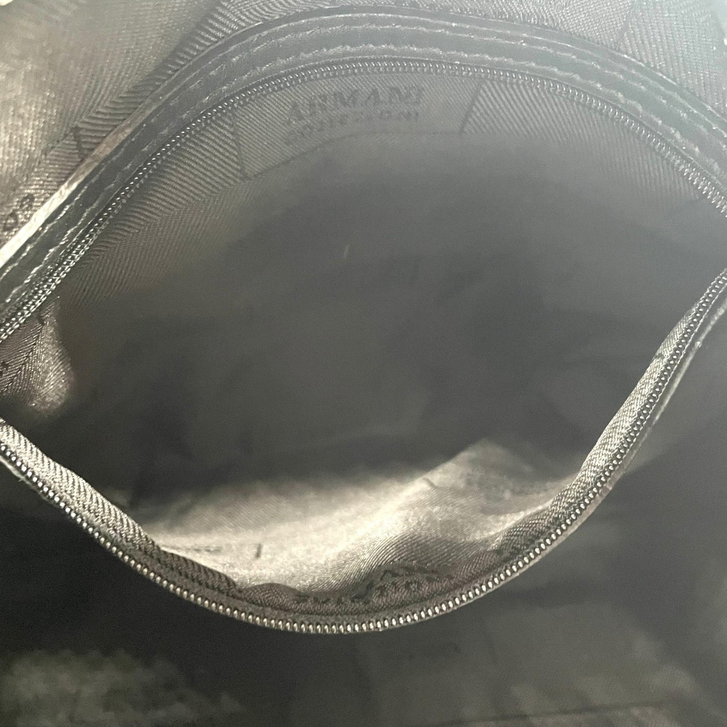 極美品 ARMANI COLLEZIONI アルマーニ コレッツォーニ レザー ワンショルダー ショルダーバッグ ブラック 本革 シルバー金具 ユニセックス メンズ レディース A1