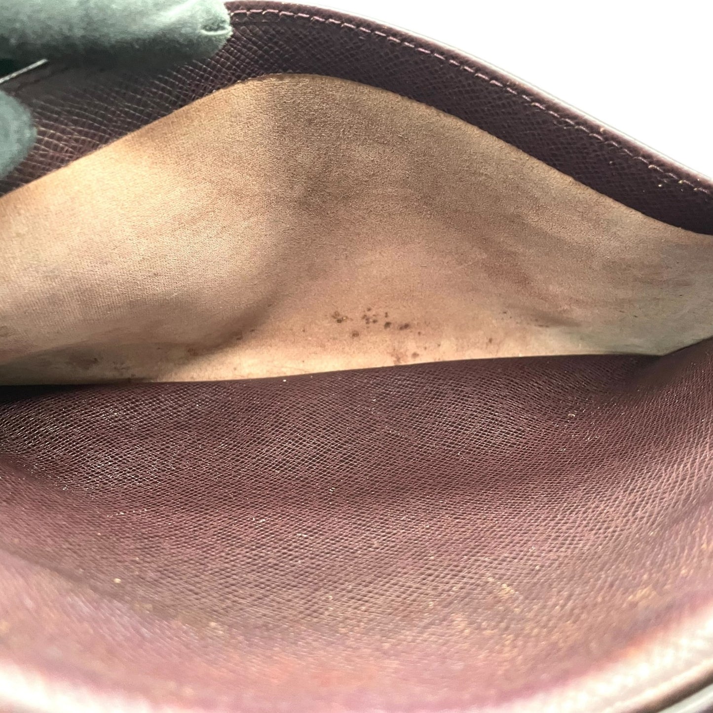 LOUIS VUITTON ルイヴィトン タイガ リポーター M30156/SP0958 エンジ レザー ルイヴィトン Louis Vuitton タイガ ショルダーバッグ ブラウン 茶色 レザー ゴールド金具 スクエア型 ヴィンテージ C