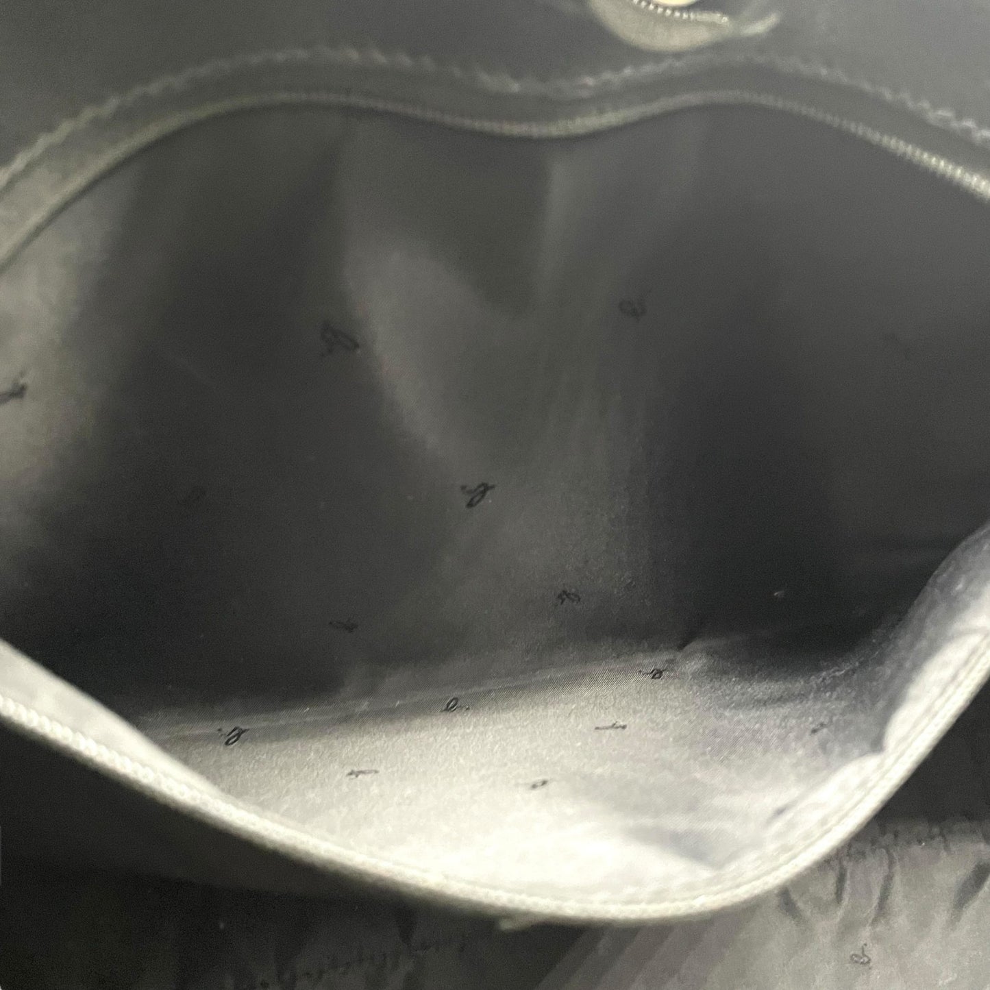 美品 agnès b. アニエスベー トートバッグ レザー 黒 ブラック シンプル PC収納可 A4可 通勤 通学 A