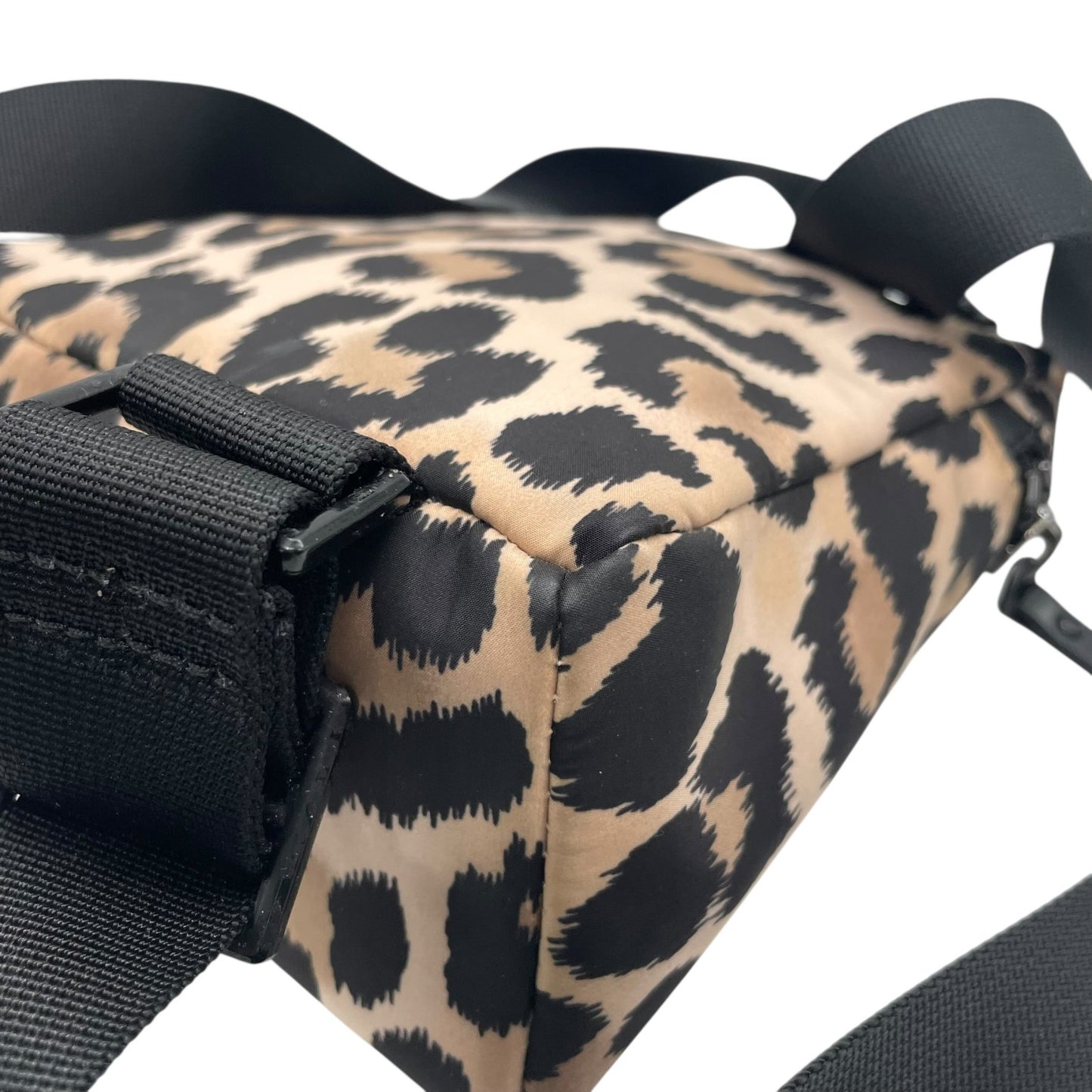 ケイトスペード KATE SPADE リュック レオパード柄 バックパック ベージュ×ブラック 黒 ナイロン レディース U8