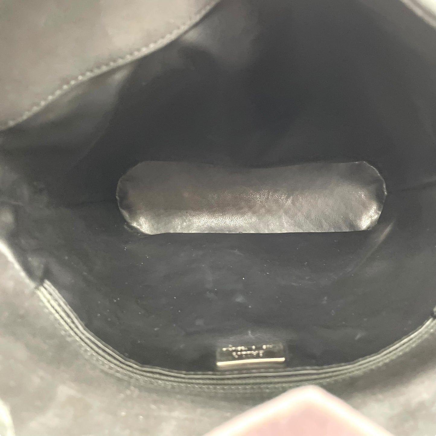 バリー BALLY スエード レザー コンビ ショルダーバッグ フラップ 黒 ブラック グレー金具 レディース C12