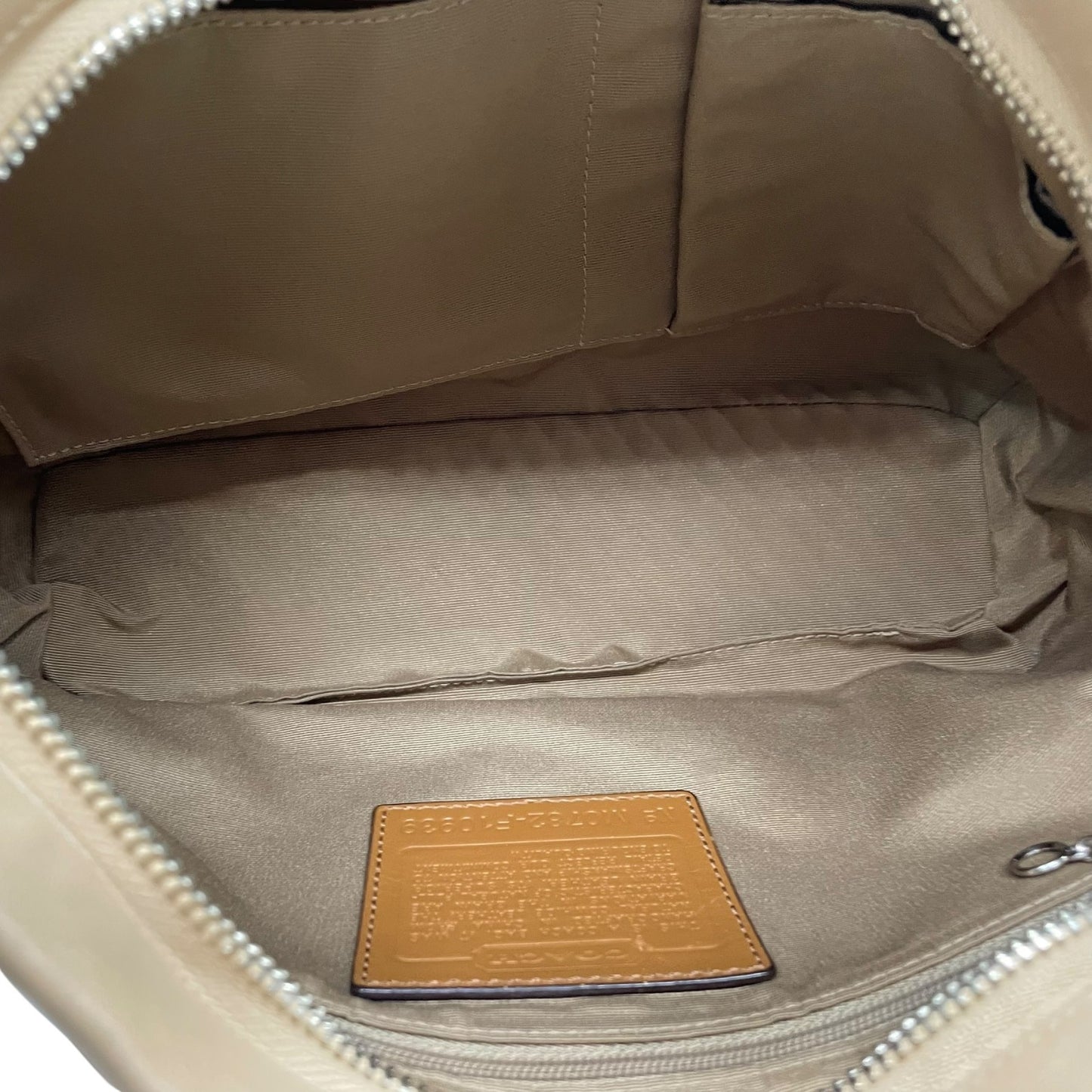 美品 コーチ COACH ワンショルダーバッグ レザー F10939 ベージュ 茶色 ブラウン シルバー金具 上品 本革 S52