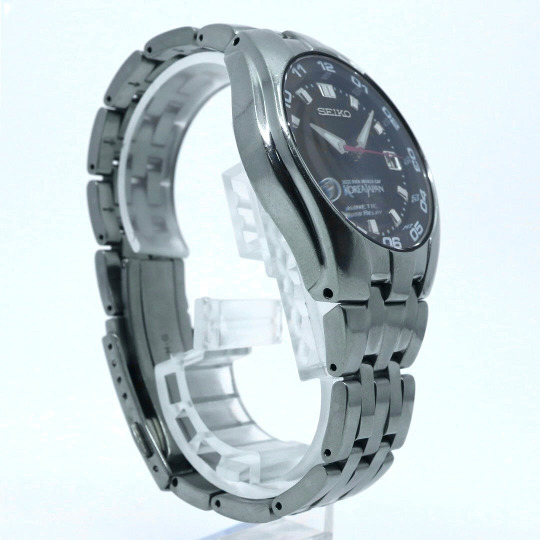 【稼働品】 SEIKO セイコー 腕時計 5J32-0AA0 2002 FIFAワールドカップ 日韓大会 限定モデル キネティック オートリレー チタン メンズ アナログ デイト ブラックダイヤル スポーツウォッチ ヴィンテージ 希少 クリーニング済み G4