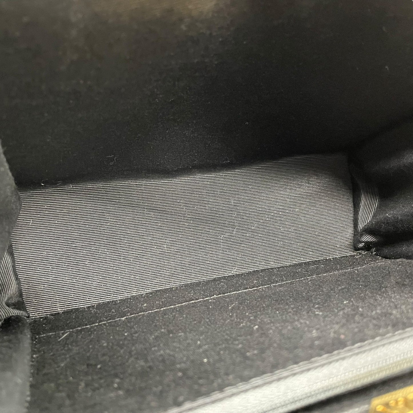 美品 ジバンシィ GIVENCHY ジバンシー レザー ハンドバッグ トートバッグ 黒 ブラック ロゴボタン フラップ フォーマルバッグ C1