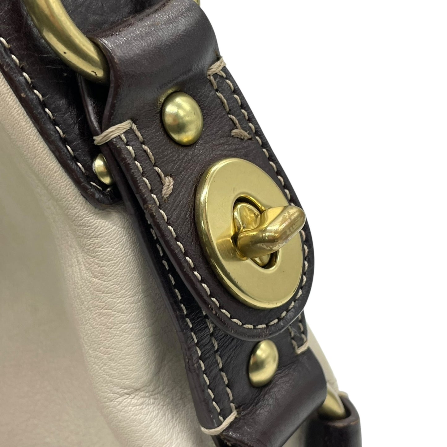 COACH コーチ カーリー ショルダーバッグ ワンショルダー セミショルダー ハンドバッグ レザー アイボリー ブラウン 茶 ゴールド金具 10615 ターンロック ベルト 肩掛け可 レディース T4