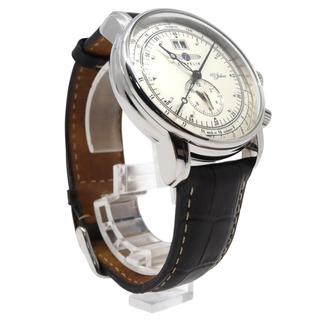 【極美品/電池交換済】 ZEPPELIN ツェッペリン 100周年記念モデル 7640-1 腕時計 メンズ クロノグラフ ビッグデイト アイボリー文字盤 ブラウンレザー ドイツ製 パイロットウォッチ クラシック エレガント アナログ クォーツ 稼働品 G2