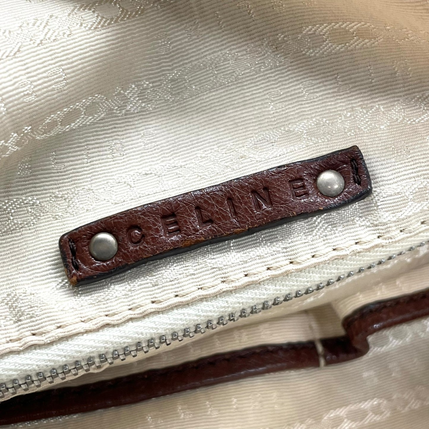 セリーヌ CELINE トートバッグ ハンドバッグ ロングハンドル フラップ 茶色 ダークブラウン レザー タッセル付き シルバー金具 K8