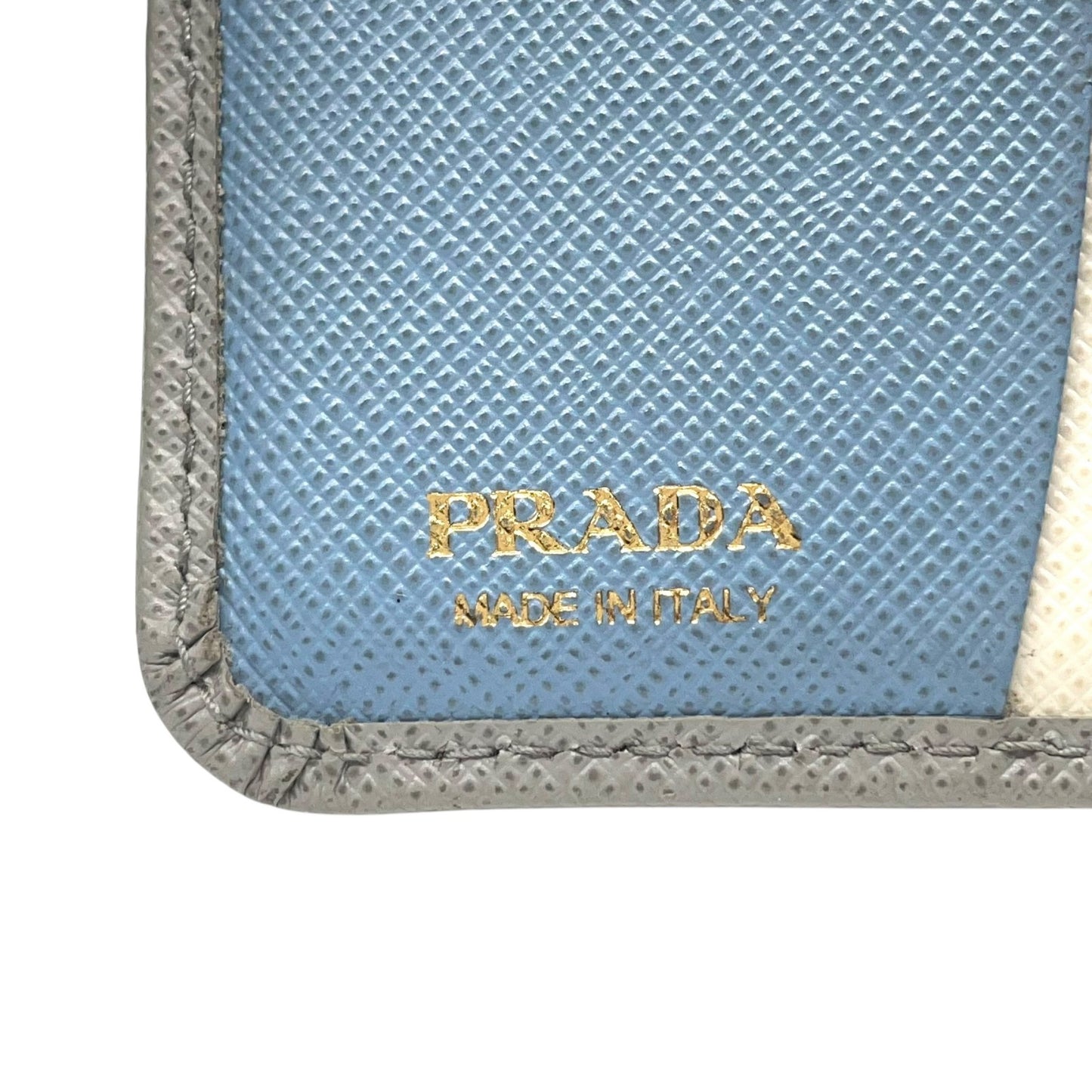 プラダ PRADA 財布 二つ折り財布 サフィアーノ メタル シルバー 金金具 ゴールド金具 レザー コンパクトウォレット ミニ財布 W4