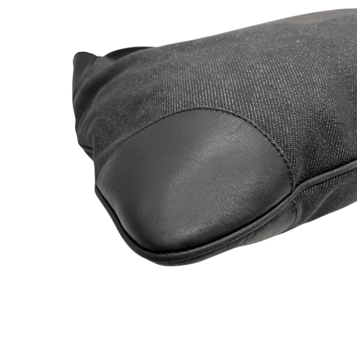 Authentic GUCCI Jackie Shoulder Bag 28629 Black Canvas Leather Logo Gold Hardware Women's