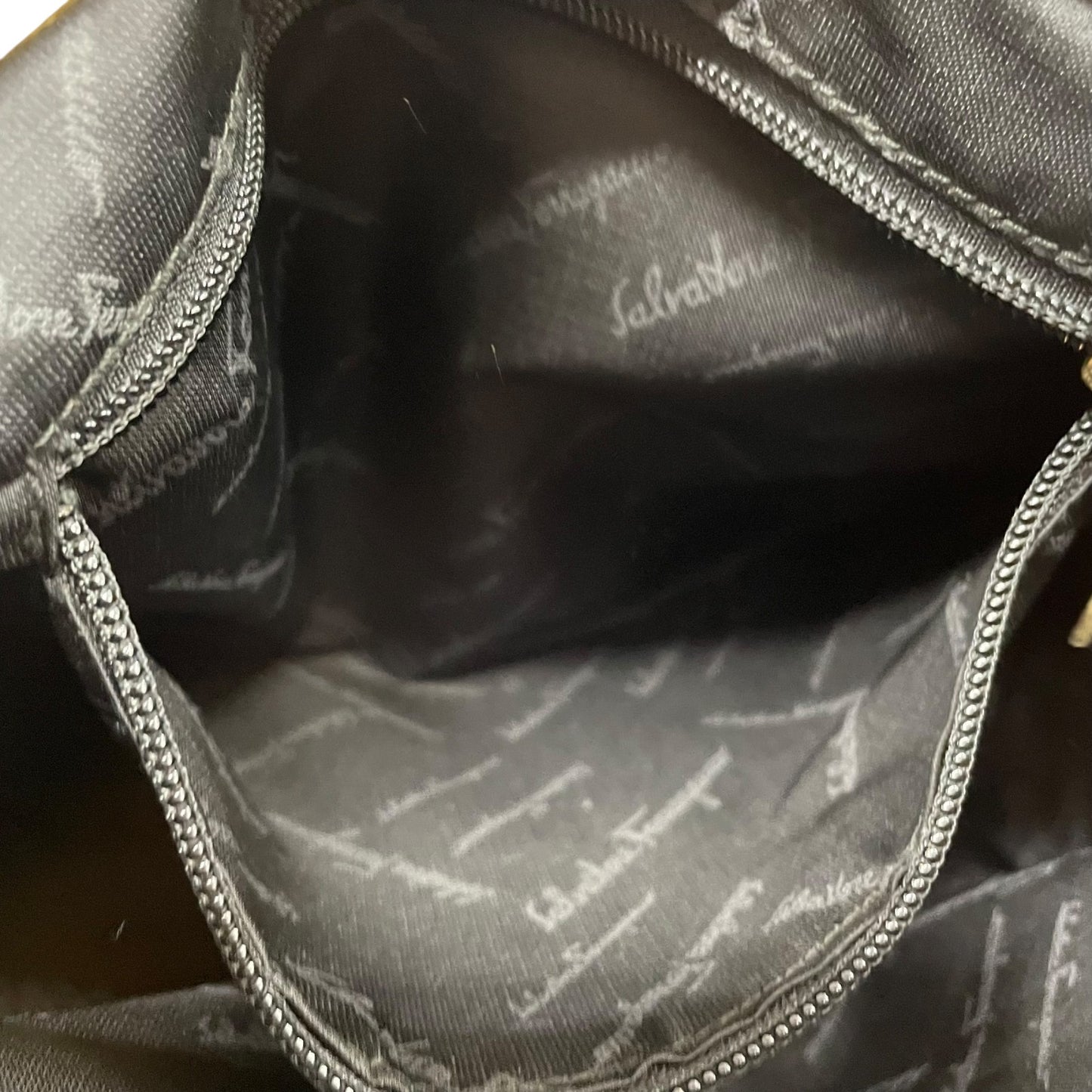 Authentic Salvatore Ferragamo DH-21 Tote Bag Canvas Leather Black Gold Hardware Women's Shoulder Bag