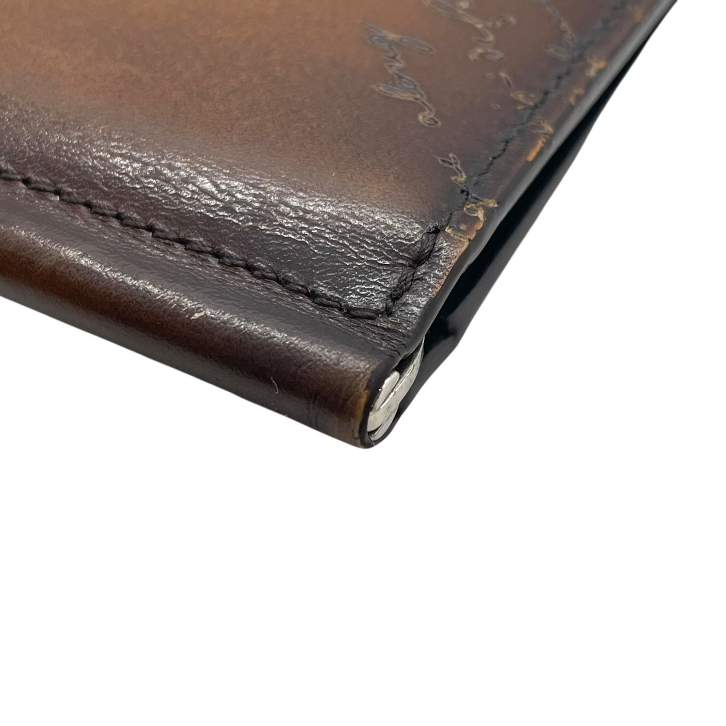 美品 BERLUTI ベルルッティ カリグラフィ マネークリップ 二つ折り フィギュア スクリットレザー コンパクトウォレット 茶 カカオ ブラウン メンズ スタンプ付き W2