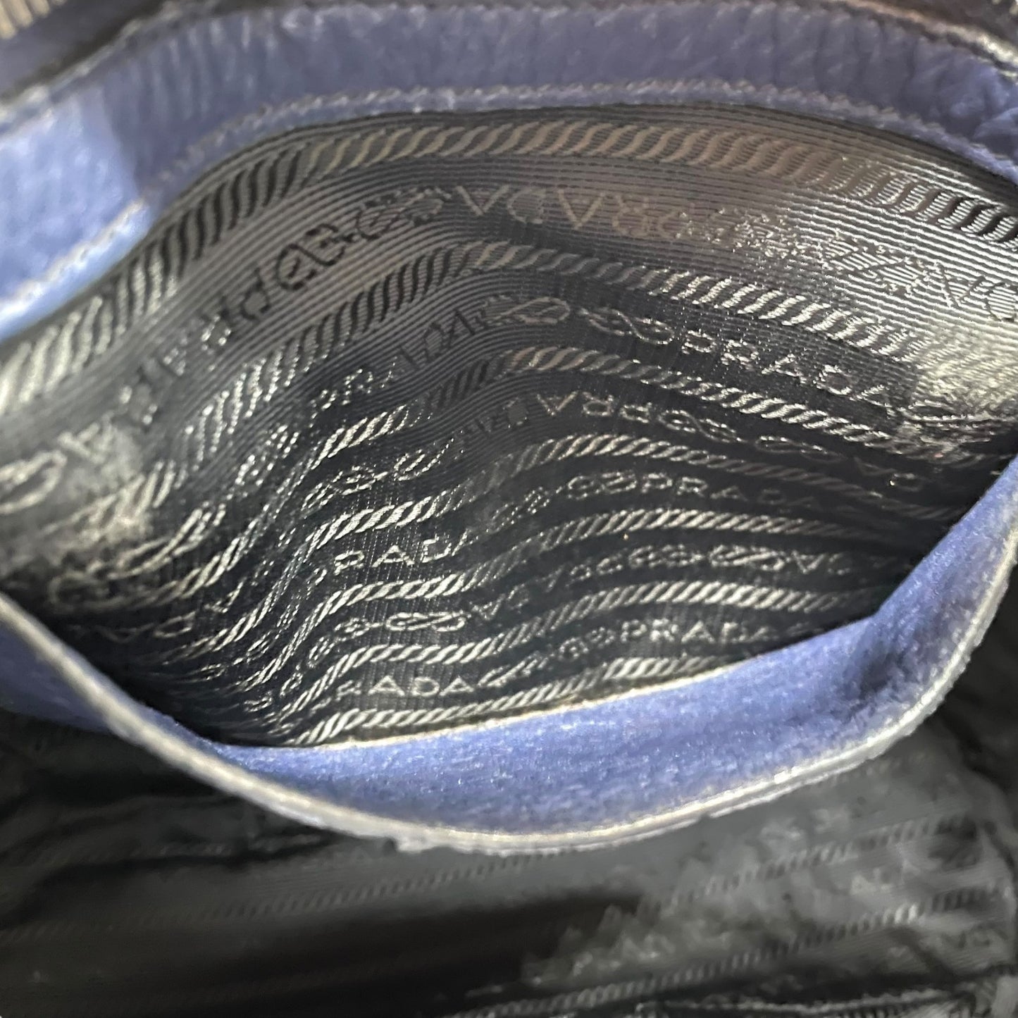 美品 PRADA プラダ 2WAY ハンドバッグ ショルダーバッグ レザー ネイビーブルー ヴィッテロ シルバー金具 B2343M 三角ロゴ 斜め掛け可 手提げ レディース Z4