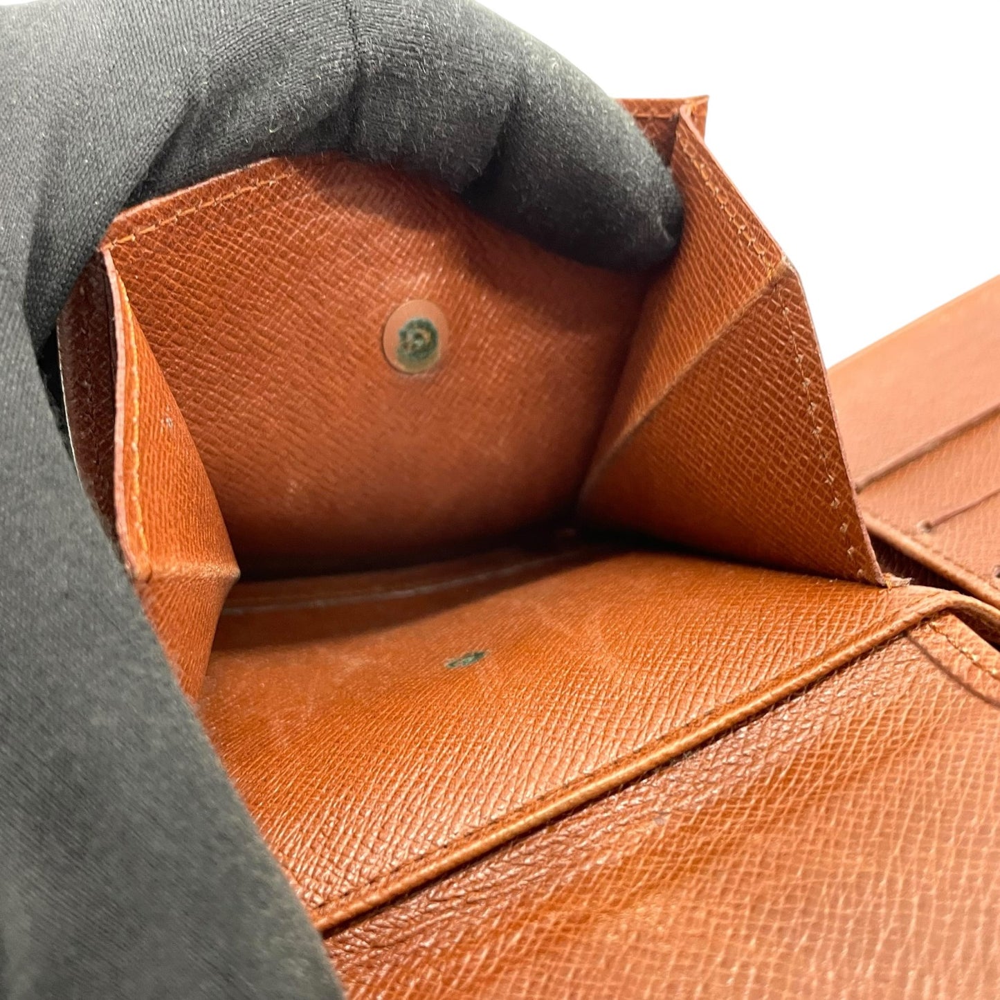 LOUIS VUITTON ルイヴィトン モノグラム ポルトフォイユ・マルコ 二つ折り財布 茶 ブラウン PVC レザー ゴールド金具 M61675 メンズ レディース M4