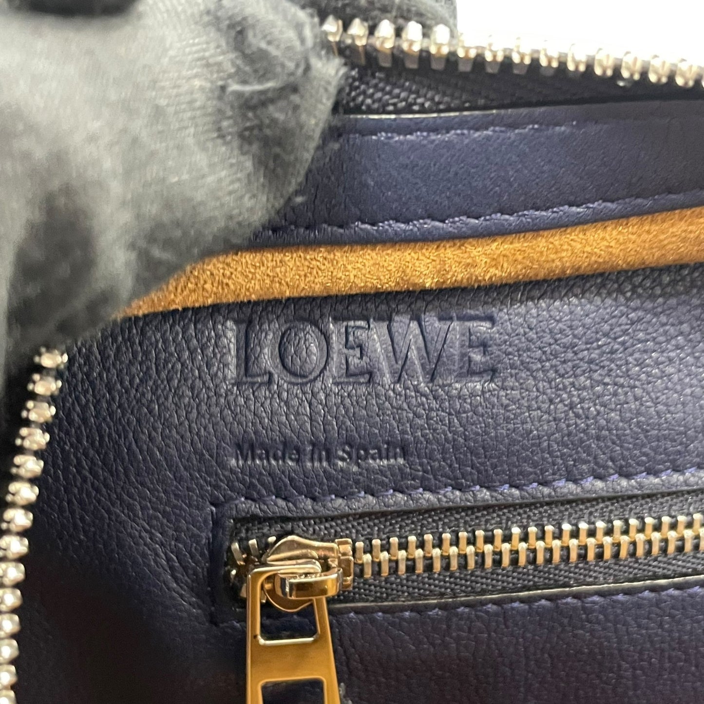 Authentic LOEWE Amazona 2WAY Handbag Shoulder Bag Black Leather Anagram