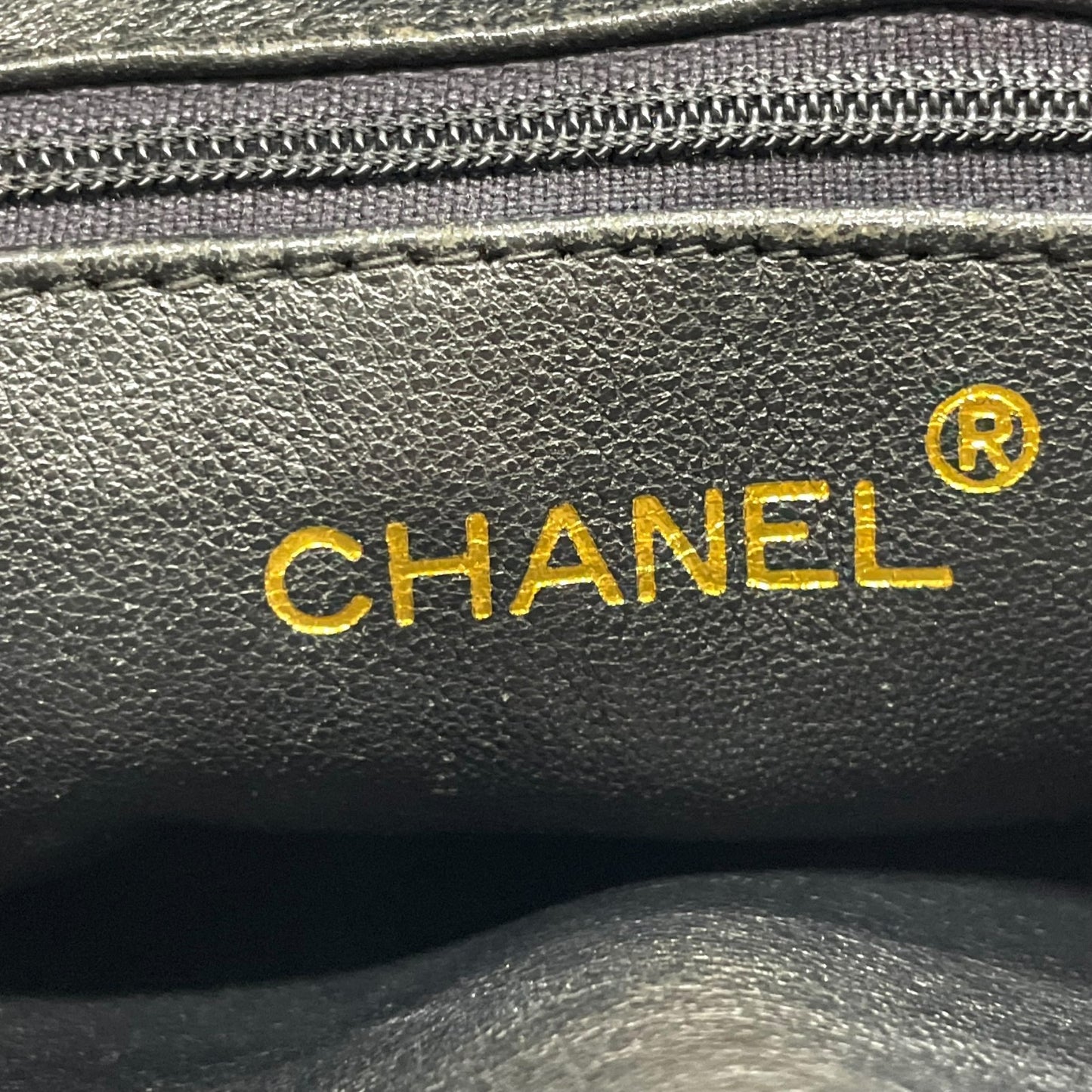 Authentic CHANEL Matelasse Fringe Shoulder Bag Black Leather Vintage Gold Crossbody