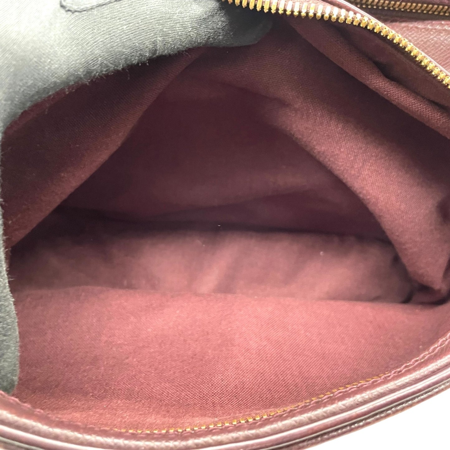 LOUIS VUITTON ルイヴィトン タイガ リポーター M30156/SP0958 エンジ レザー ルイヴィトン Louis Vuitton タイガ ショルダーバッグ ブラウン 茶色 レザー ゴールド金具 スクエア型 ヴィンテージ C